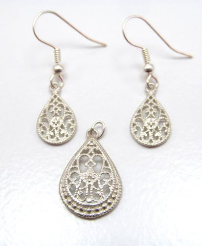 Sterling Silver Celtic Filigree Earrings and Pendant Set